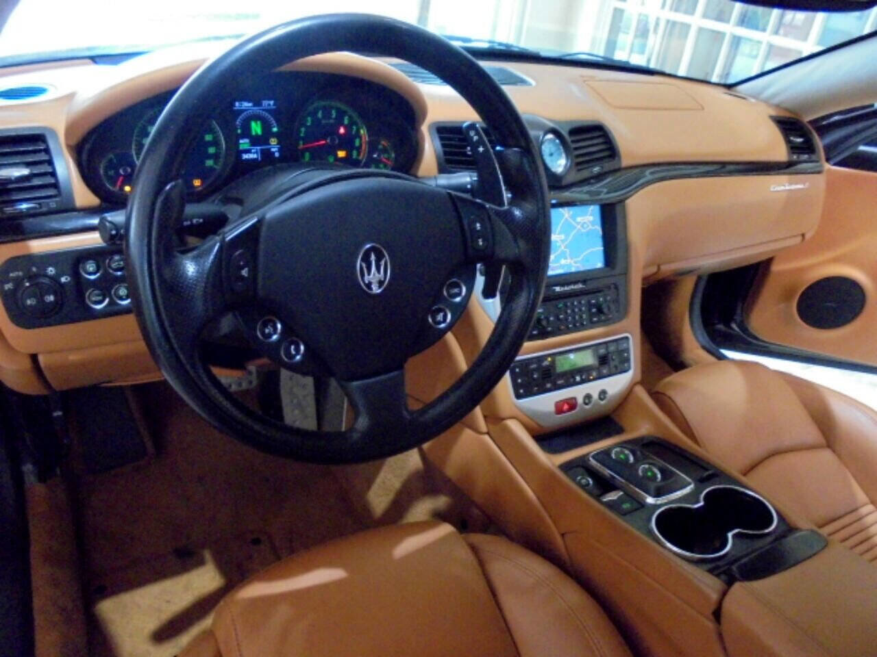 Used 2009 Maserati GranTurismo S image 8