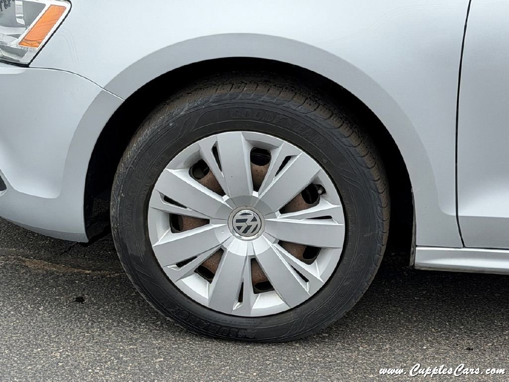 Used 2014 Volkswagen Jetta SE FWD image 42