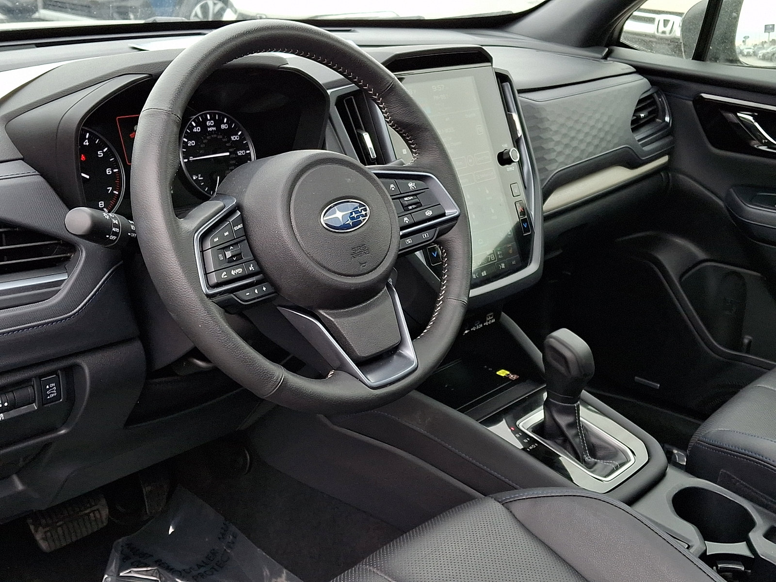 Certified 2025 Subaru Forester Limited image 17