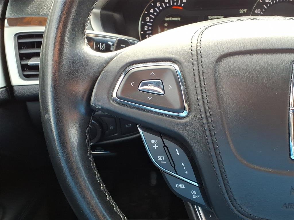 Used 2019 Lincoln MKZ Reserve image 11