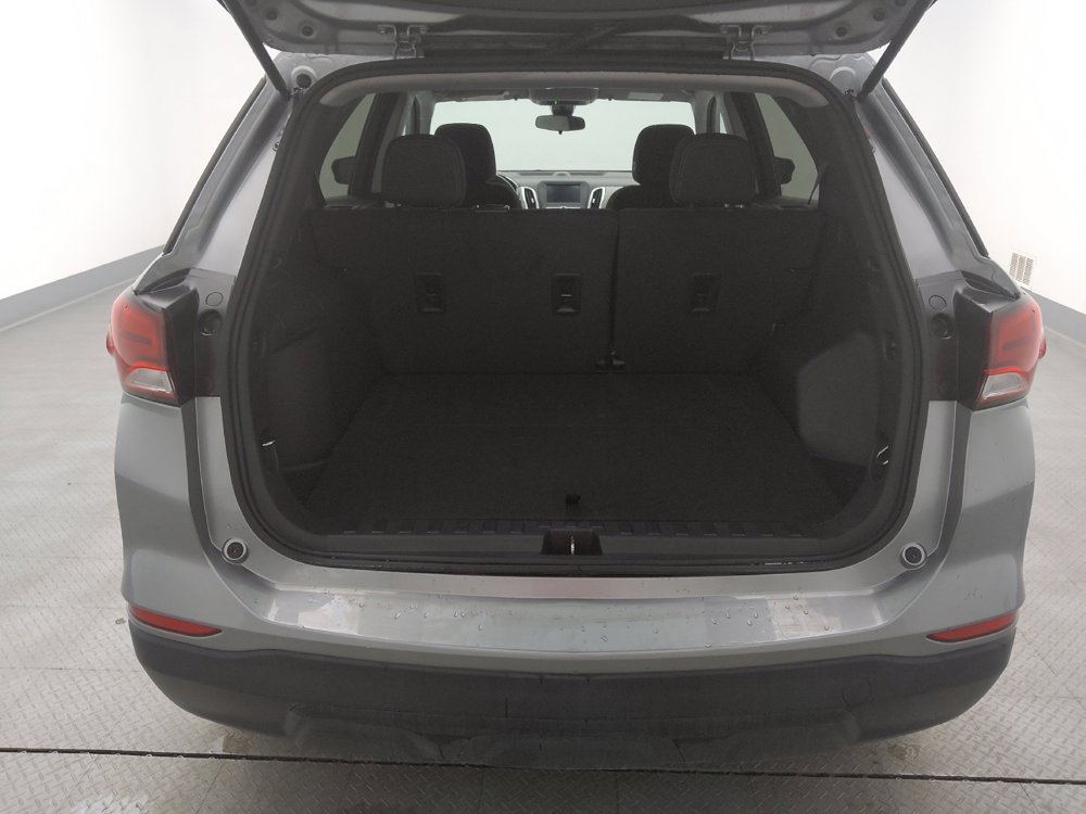Used 2023 Chevrolet Equinox LS w/ LS Convenience Package image 29