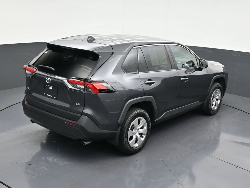 Used 2024 Toyota RAV4 LE image 19