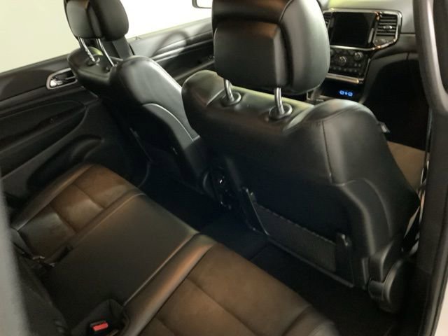 Used 2021 Jeep Grand Cherokee Laredo X AWD/4WD image 37