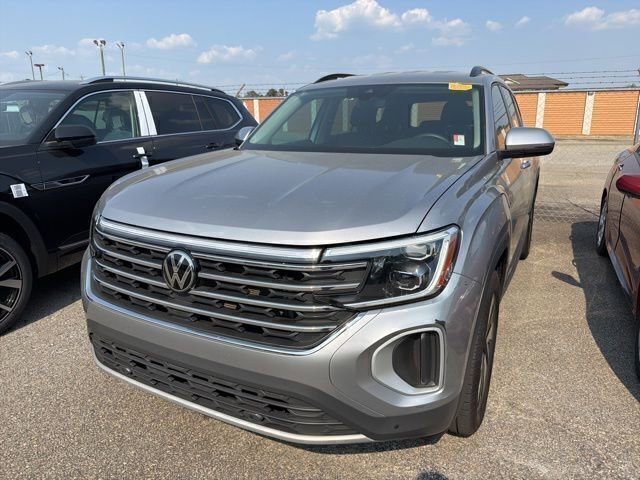 Used 2024 Volkswagen Atlas SE FWD image 9