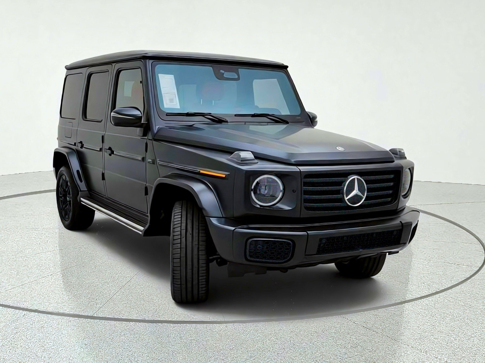 New 2027 Mercedes-Benz G 580 e image 4