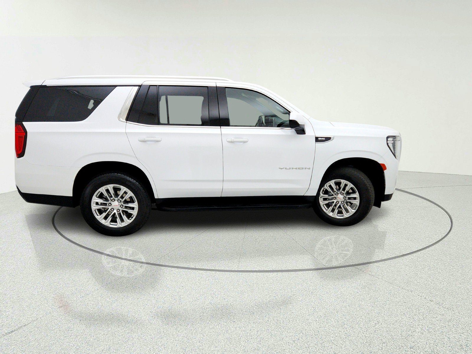 Used 2024 GMC Yukon SLE w/ Max Trailering Package AWD/4WD image 7