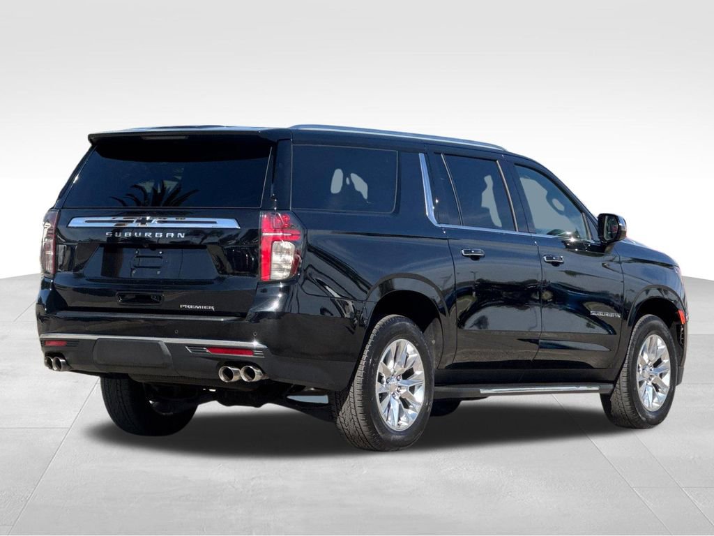 Used 2021 Chevrolet Suburban Premier image 5