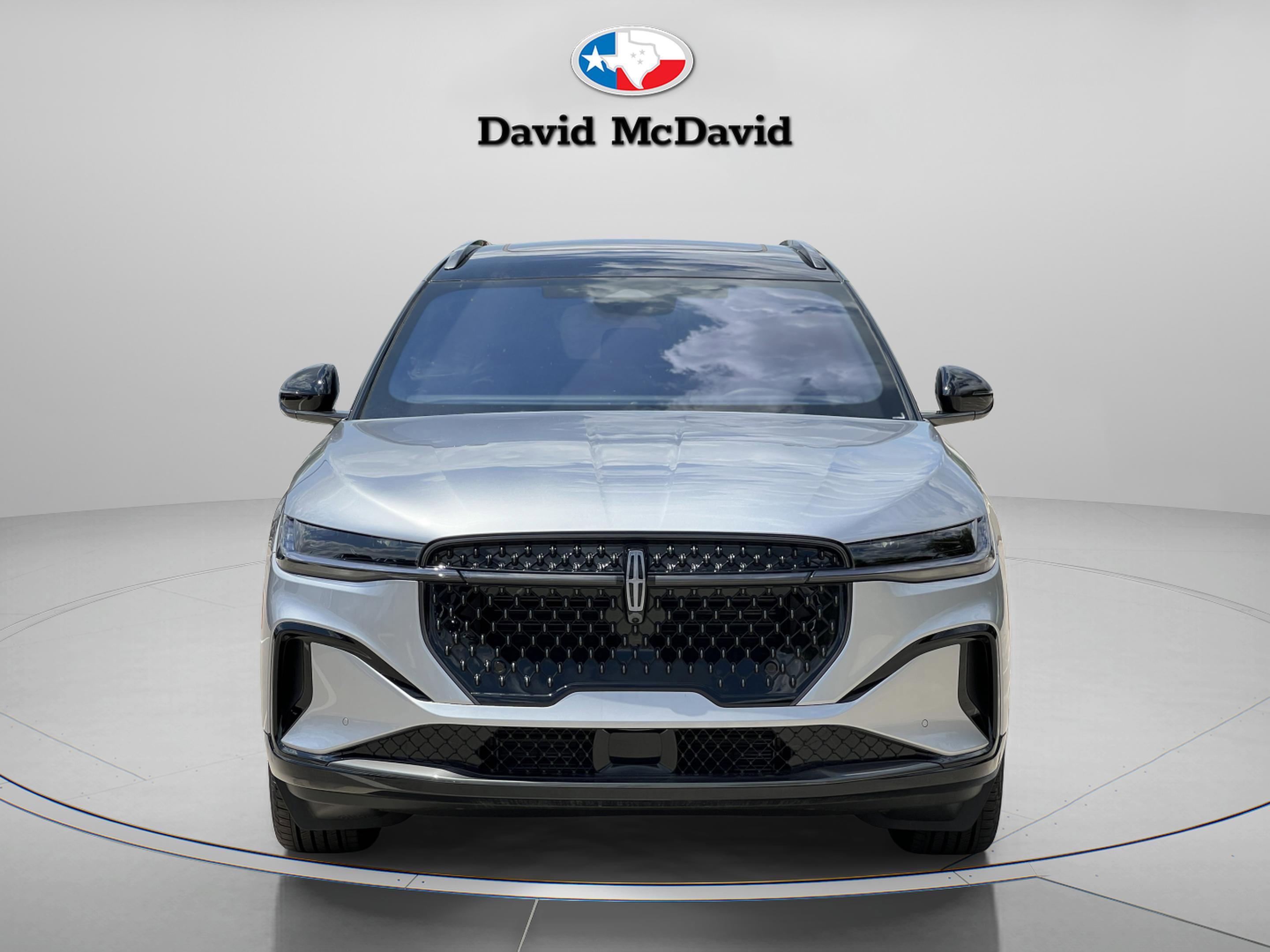 New 2025 Lincoln Nautilus Reserve w/ Jet Appearance Package image 10