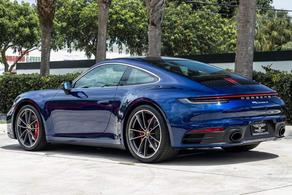 Used 2022 Porsche 911 Carrera S RWD image 3