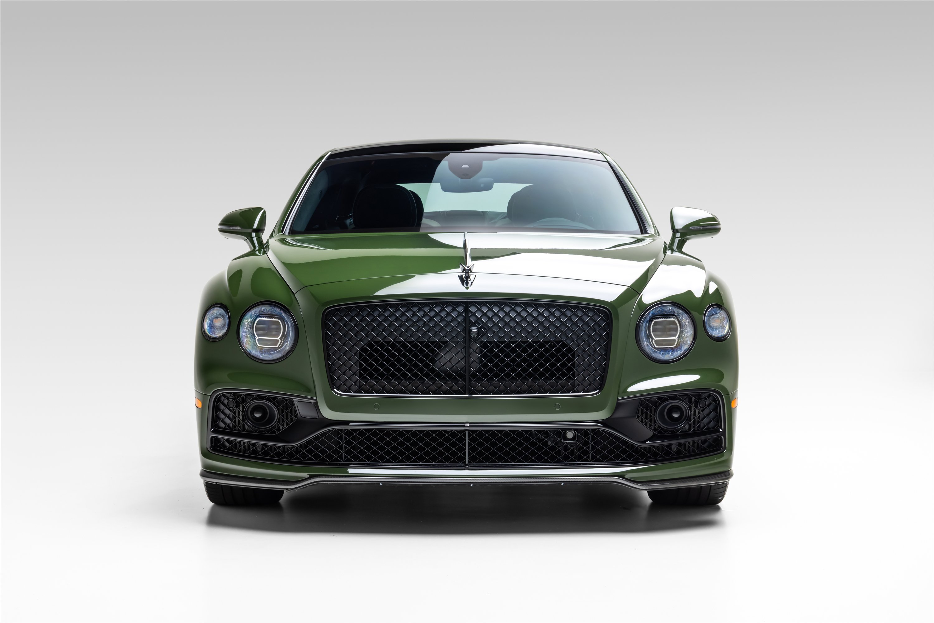 Used 2024 Bentley Flying Spur W12 AWD/4WD image 4