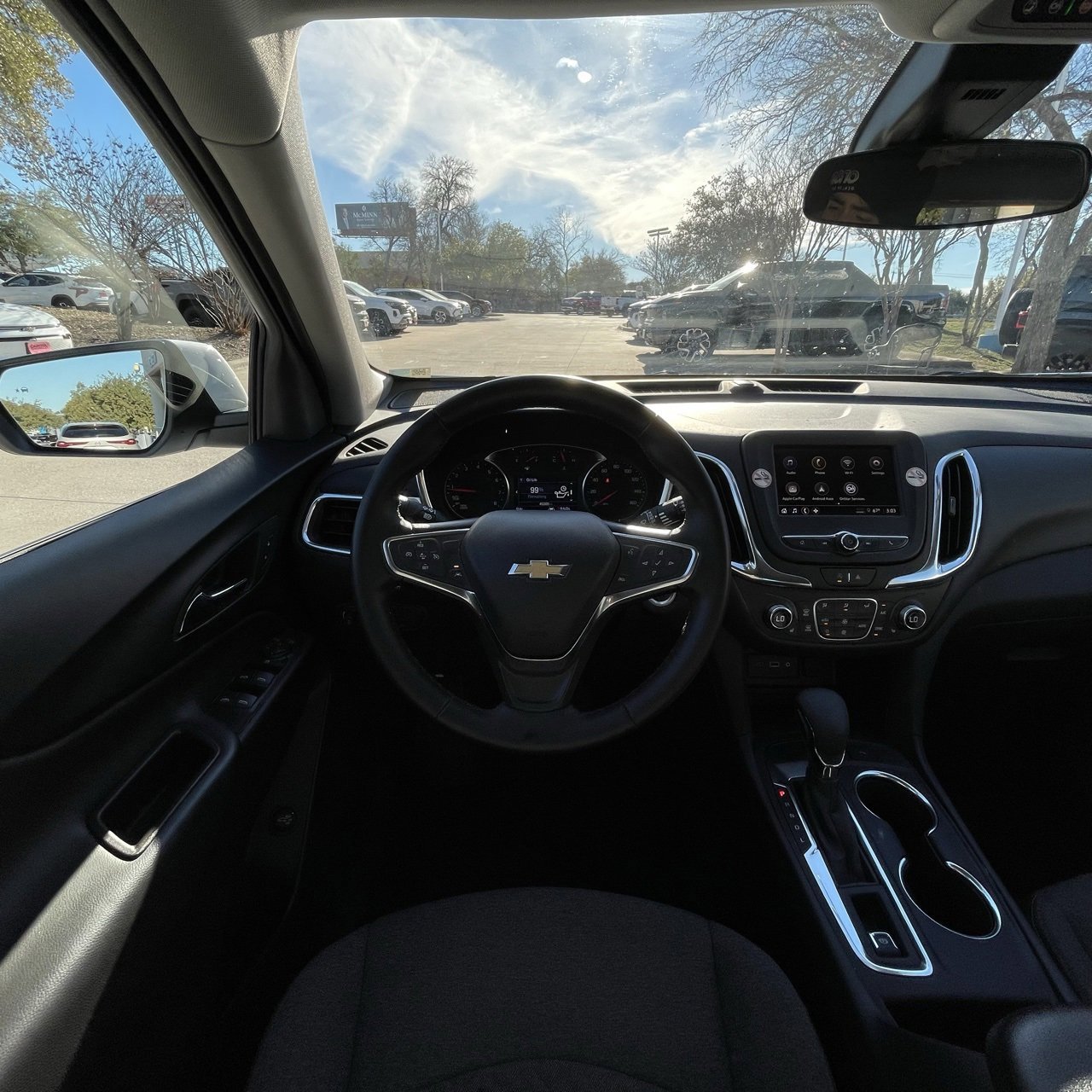 Used 2024 Chevrolet Equinox LT image 11