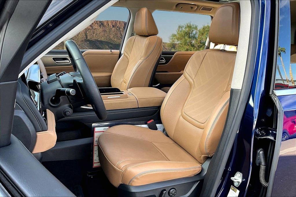 Used 2025 INFINITI QX80 Luxe image 24