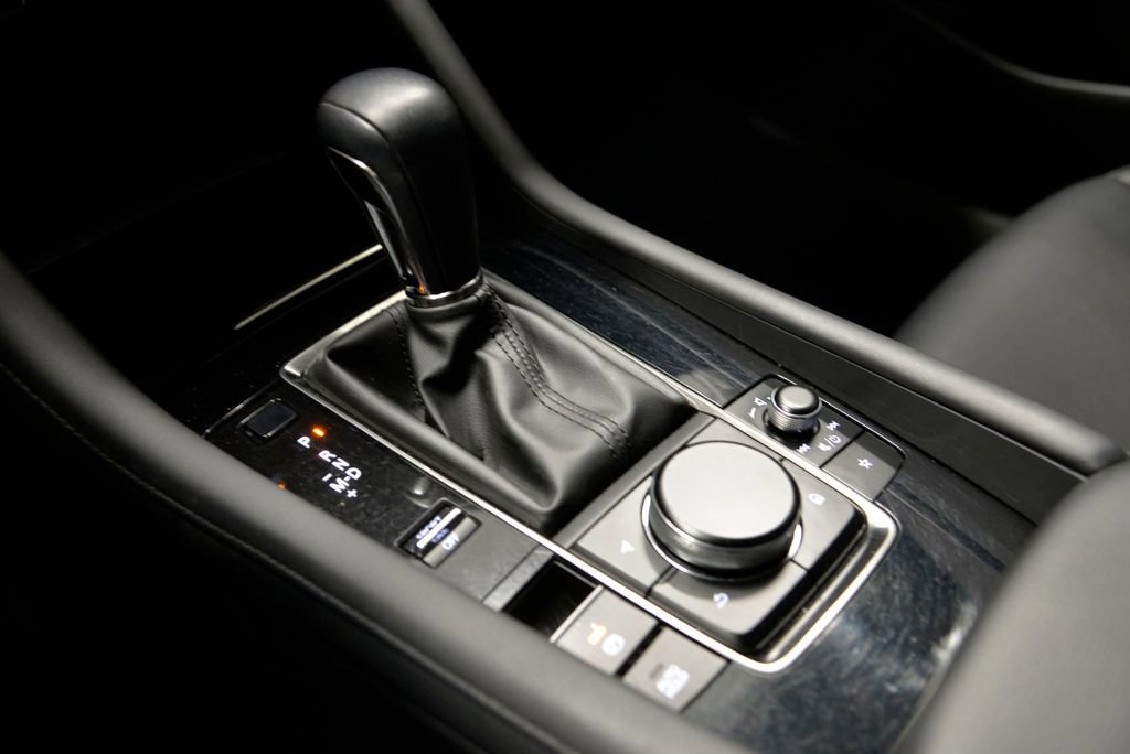 Used 2019 MAZDA MAZDA3 Sedan image 25
