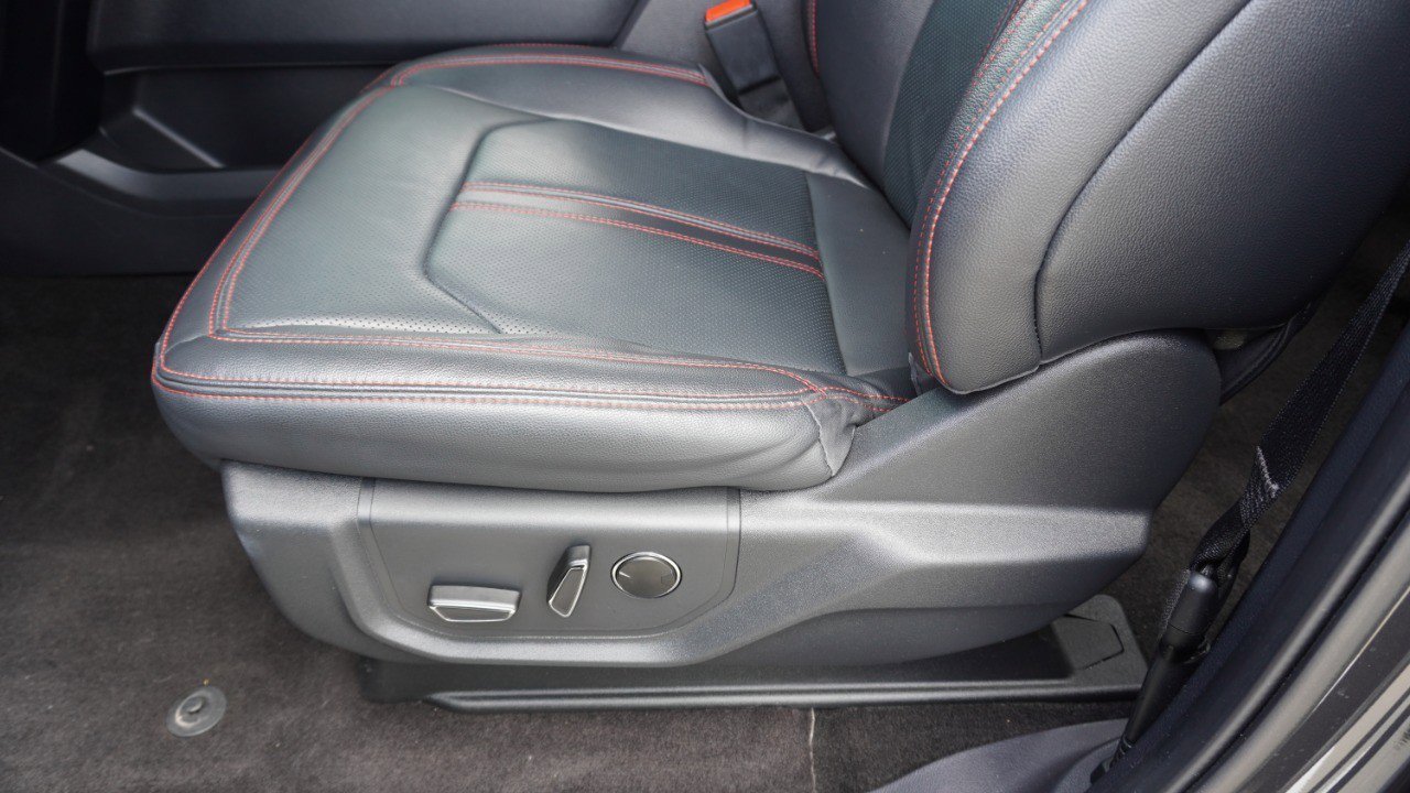 Used 2023 Ford Expedition Limited image 26