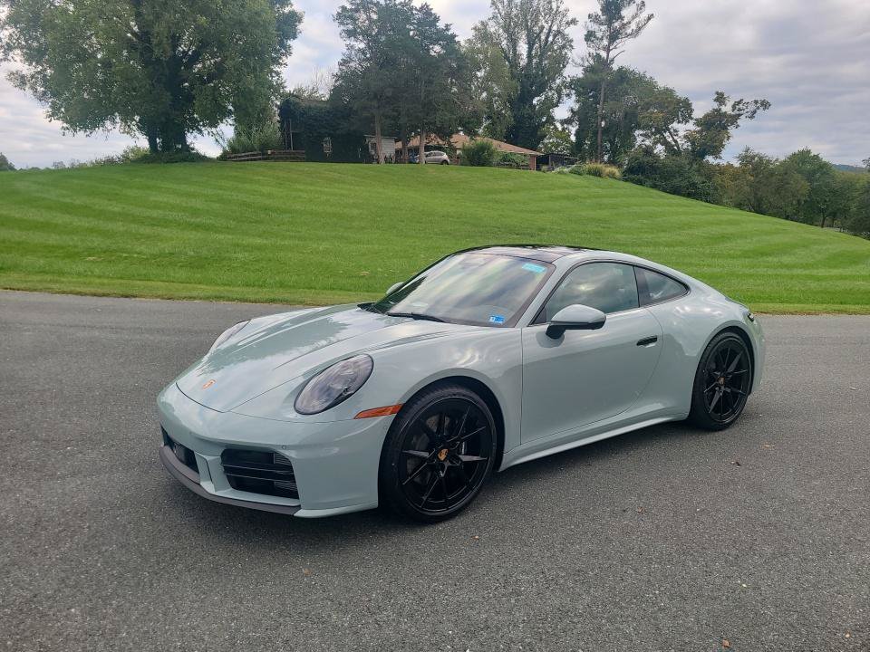 New 2026 Porsche 911 Carrera RWD image 1