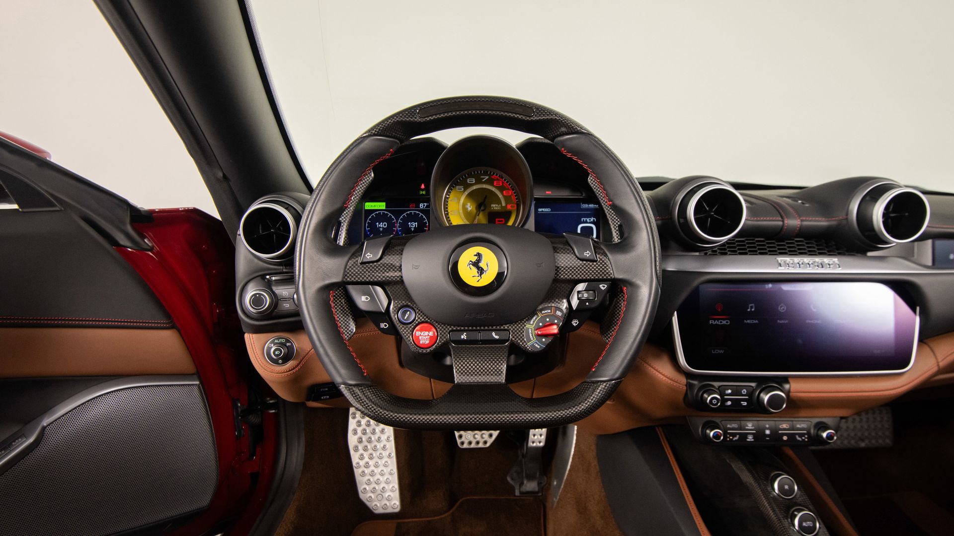 Certified 2023 Ferrari Portofino M RWD image 24