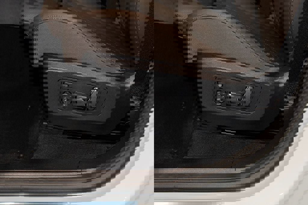 New 2026 BMW X3 xDrive30 w/ M Sport Package image 16