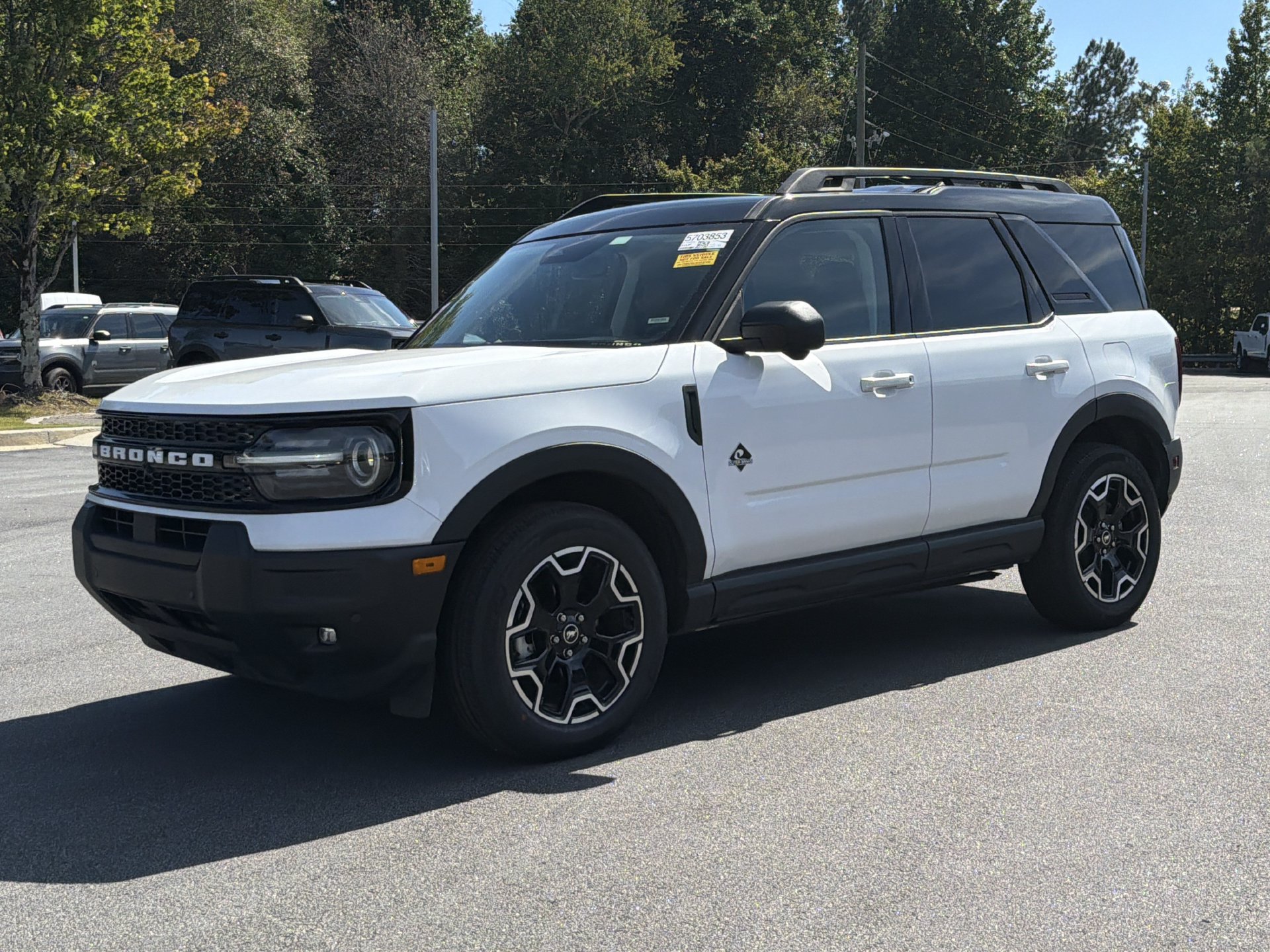Used 2025 Ford Bronco Sport Outer Banks w/ Outer Banks Tech Package+ AWD/4WD image 1