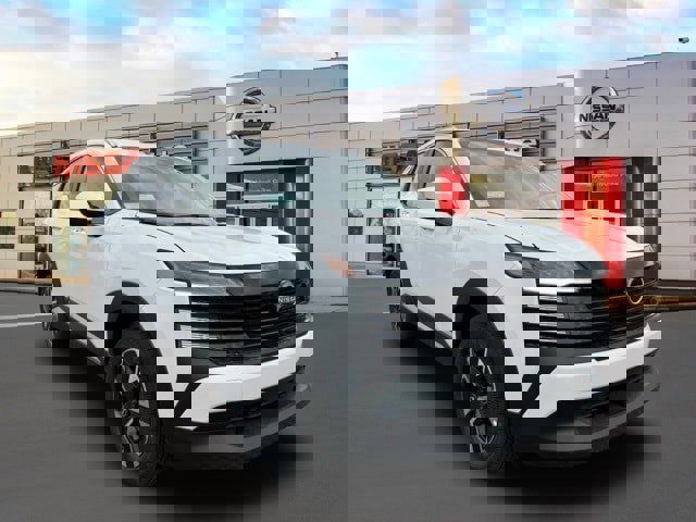 New 2025 Nissan Kicks SV w/ SV Premium Package