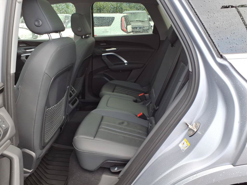 Certified 2025 Audi Q5 Premium Plus w/ Premium Plus AWD/4WD image 12