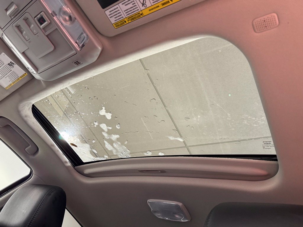 Certified 2021 Toyota Tundra Platinum AWD/4WD image 17