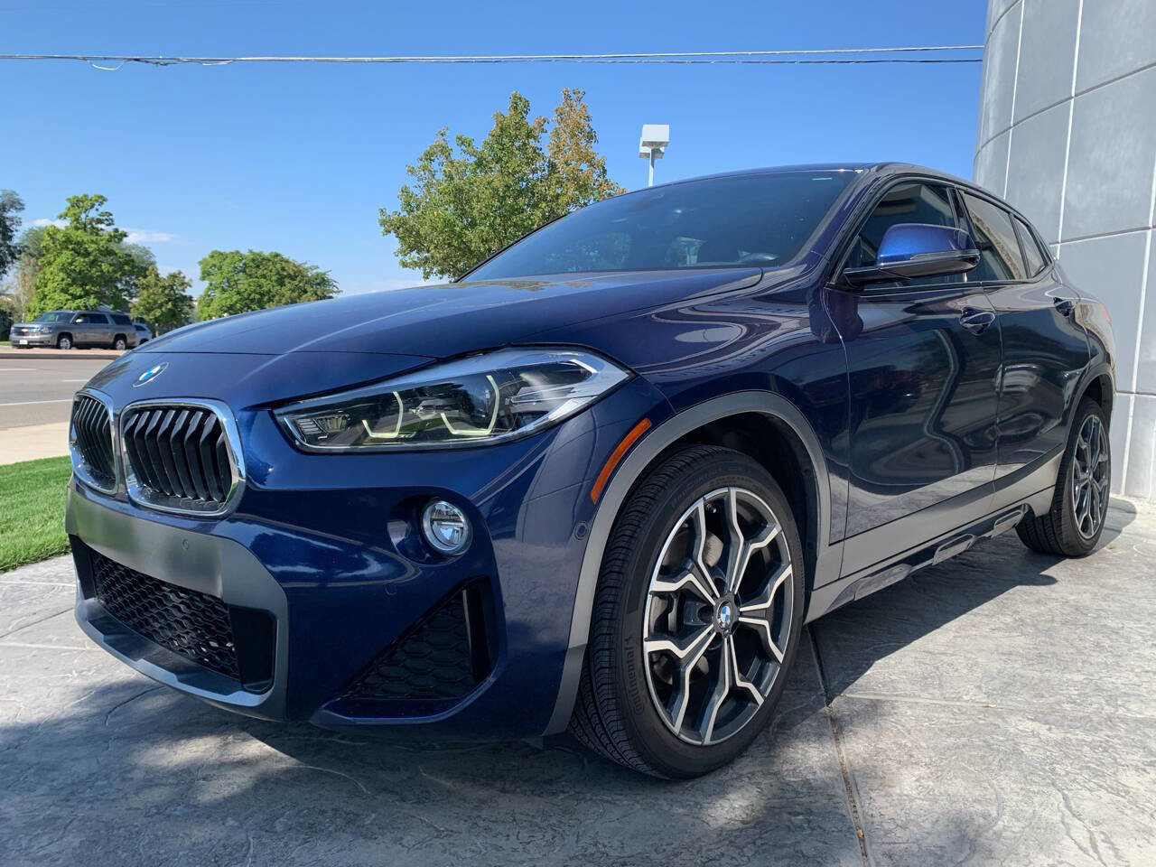 Used 2020 BMW X2 xDrive28i image 3