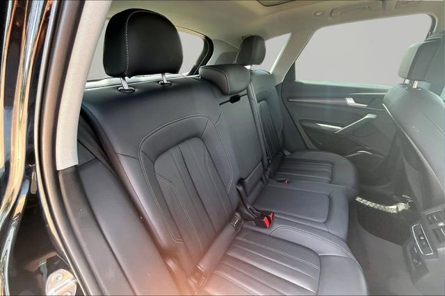 Used 2023 Audi Q5 2.0T Premium Plus w/ Premium Plus Package AWD/4WD image 29