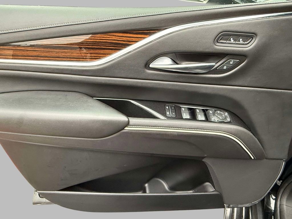 Used 2021 Cadillac Escalade ESV Luxury image 20