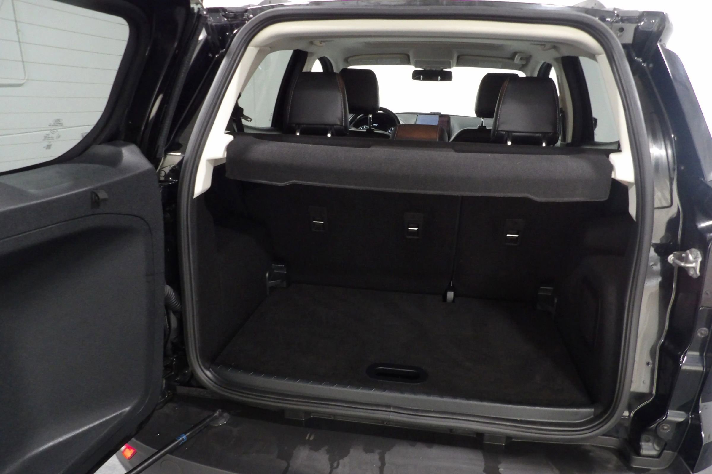 Used 2021 Ford EcoSport Titanium w/ Interior Protection Package AWD/4WD image 7