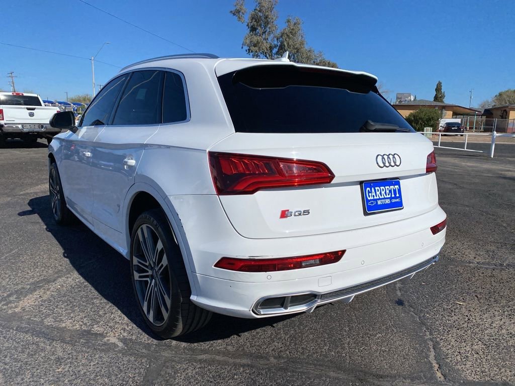 Used 2018 Audi SQ5 Premium Plus w/ Navigation Package image 23