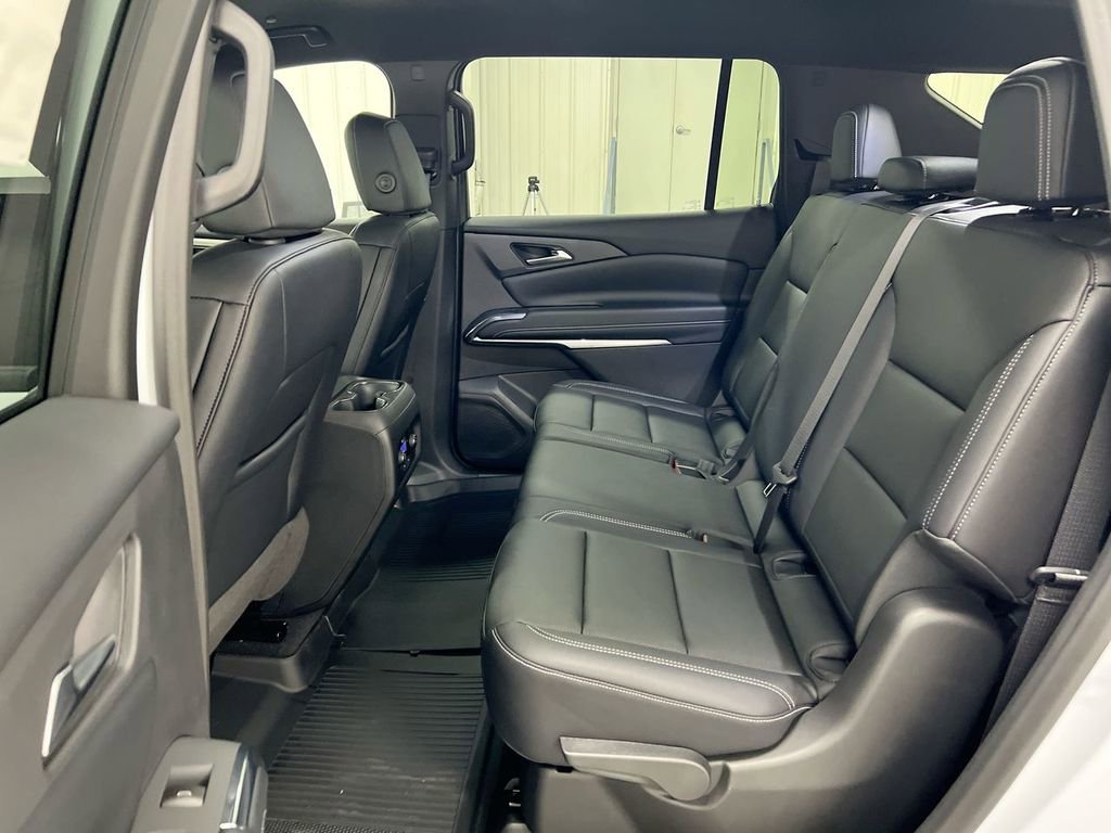 New 2026 Chevrolet Traverse LT AWD/4WD image 23