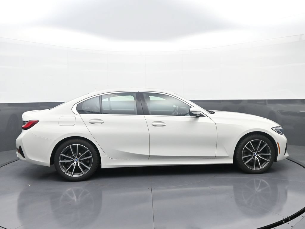 Used 2021 BMW 330i xDrive Sedan w/ Driving Assistance Package AWD/4WD image 8