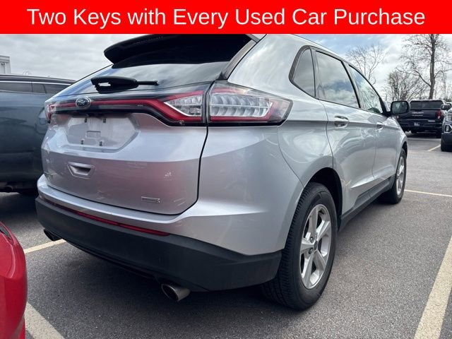 Used 2018 Ford Edge SE image 2