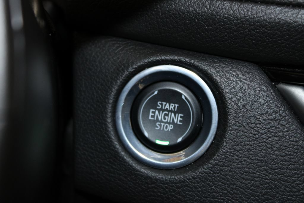 Used 2024 Cadillac XT4 Premium Luxury AWD/4WD image 50