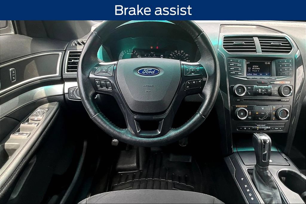 Used 2017 Ford Explorer XLT AWD/4WD image 8