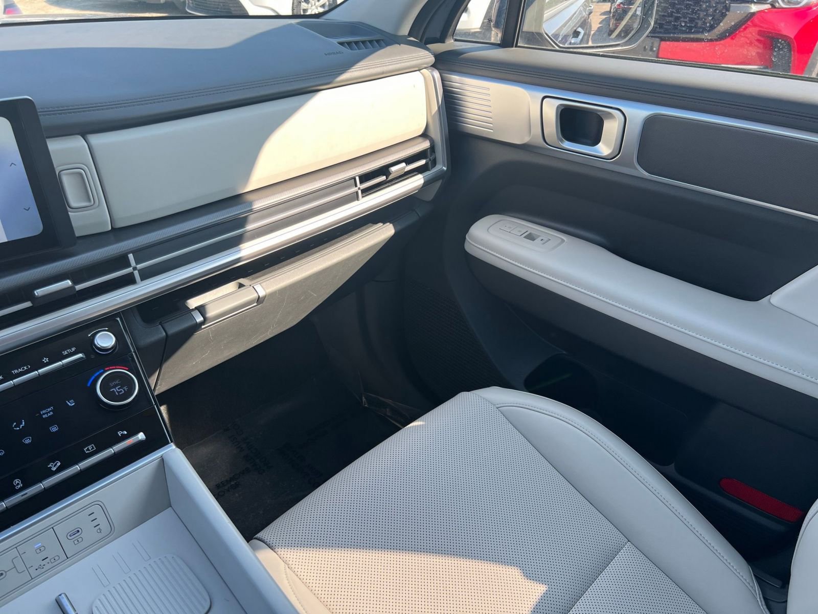 Used 2025 Hyundai Santa Fe SEL image 40