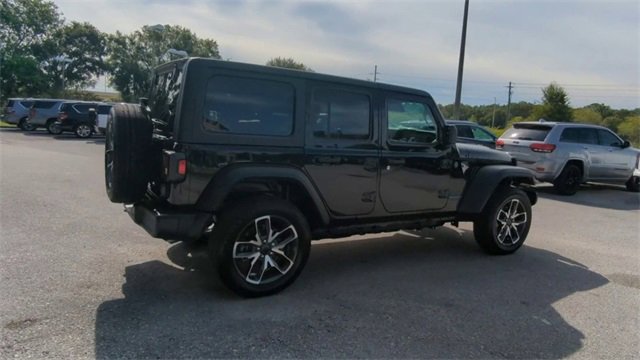 Used 2025 Jeep Wrangler Sport S w/ Convenience Group image 28