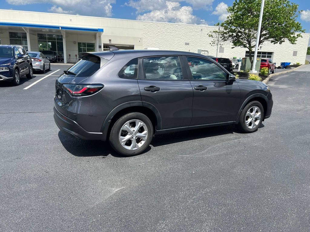 Used 2024 Honda HR-V LX image 4