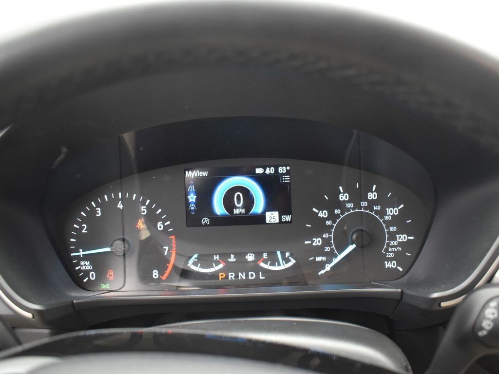 Used 2022 Ford Escape SE w/ SE Sport Appearance Package image 11