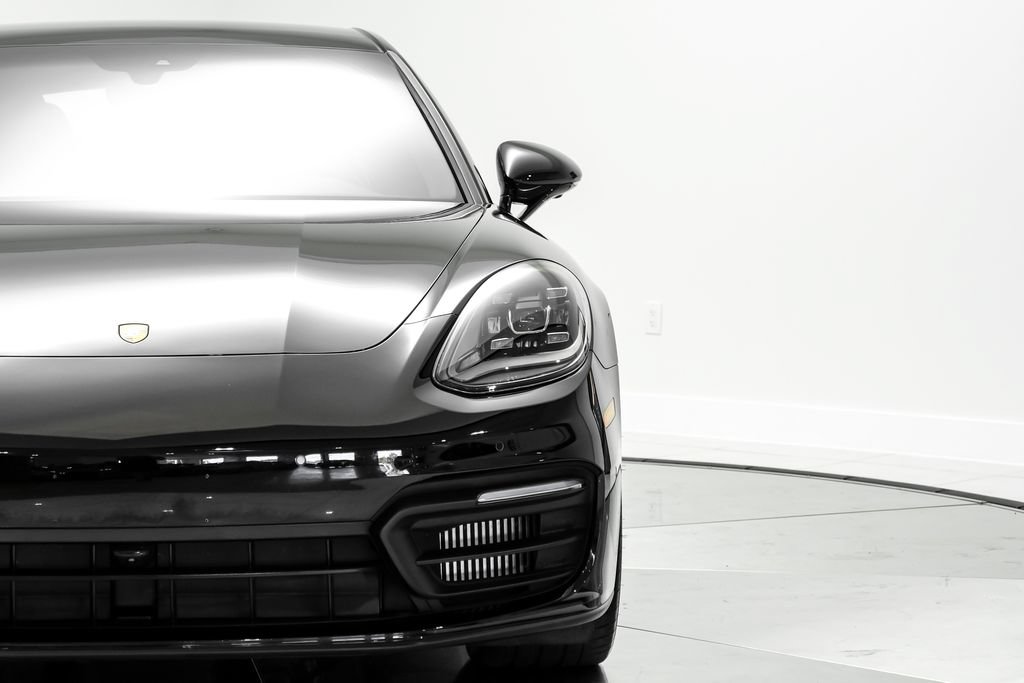 Used 2022 Porsche Panamera 4 AWD/4WD image 52