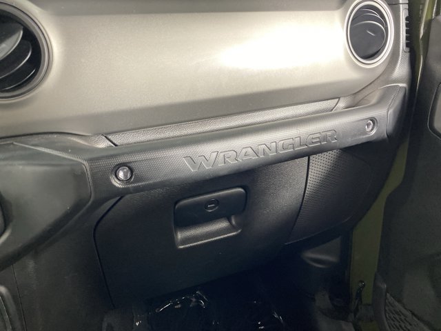 Used 2022 Jeep Wrangler Unlimited Sport AWD/4WD image 31