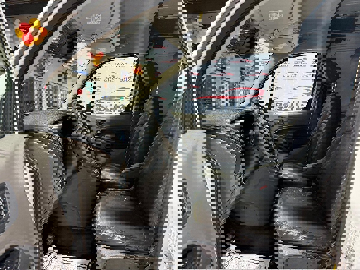 Used 2020 Ford Transit Connect XL image 20