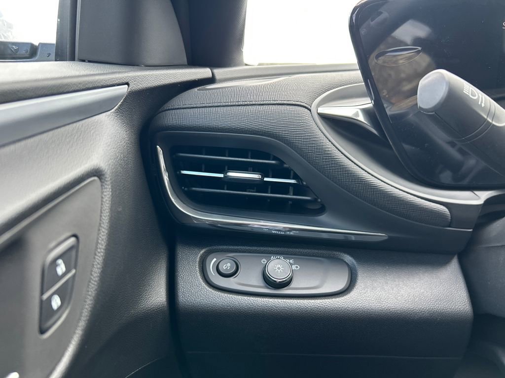 New 2026 Buick Envista Preferred FWD image 19