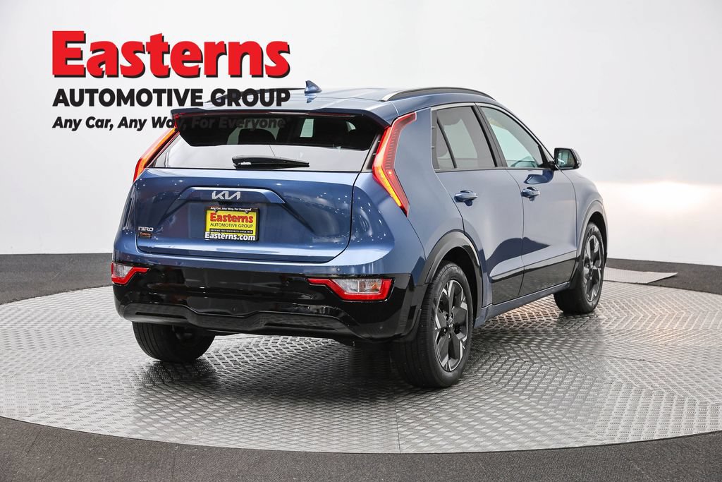 Used 2024 Kia Niro Wind w/ Wind Preserve Package FWD image 5