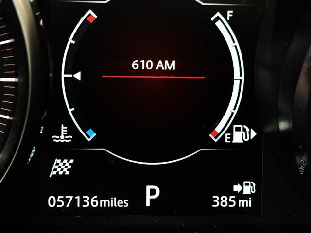 Used 2019 Jaguar F-PACE Premium image 22