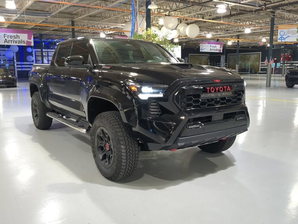 Used 2026 Toyota Tacoma TRD Pro w/ Tow Tech Package AWD/4WD image 3