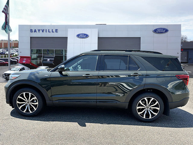 Used 2022 Ford Explorer ST-Line image 2