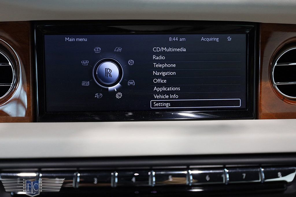 Used 2013 Rolls-Royce Phantom Drophead Coupe image 27