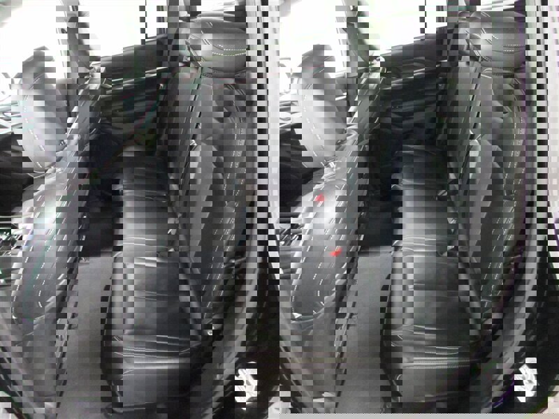 Used 2023 Jeep Grand Cherokee Limited image 38