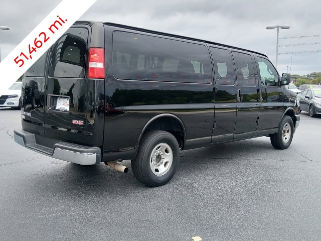 Used 2025 GMC Savana 3500 LT w/ LT Preferred Equipment Group RWD image 3